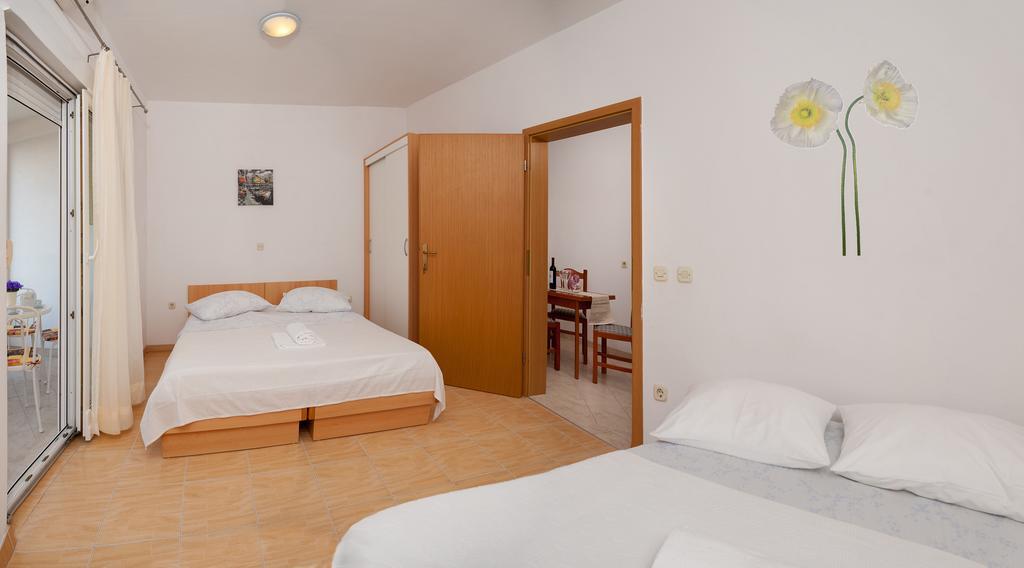 House Marta Apartment Baška Voda Cameră foto