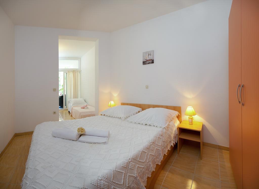 House Marta Apartment Baška Voda Cameră foto