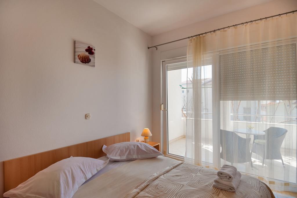 House Marta Apartment Baška Voda Cameră foto